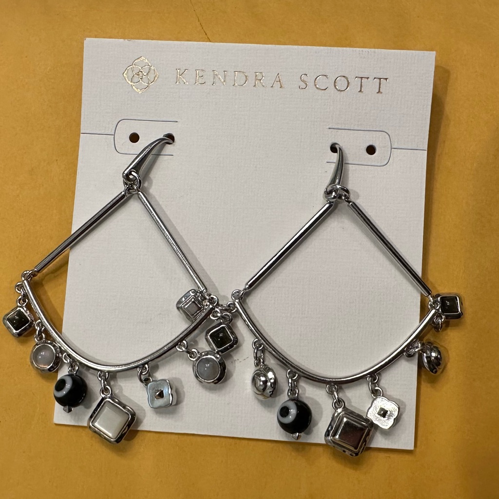 Kendra Scott Earrings Brand New